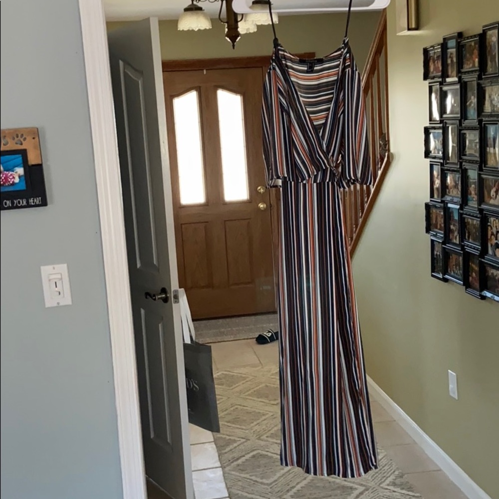 FOREVER 21 small dress